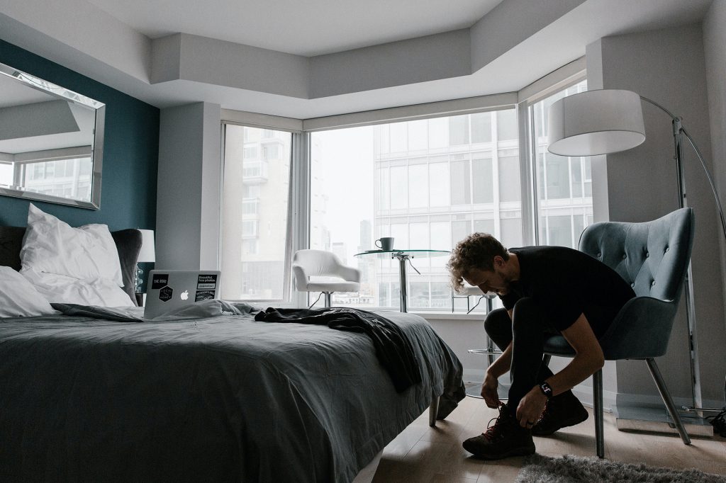 How to Cope in Confinement During Social Distancing, covid-19. self isolation, self quarantine, social distancing, staying home, coronavirus, working from home, non-essential worker