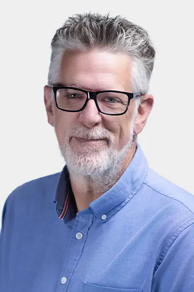Jordan Oezer